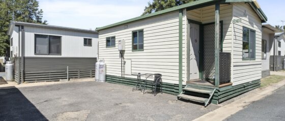 economy 1 bedroom cabin wodonga