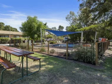 Wodonga Holiday Park Swimming Pool