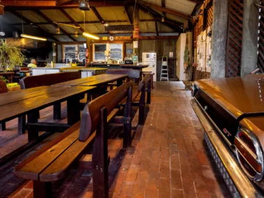 BBQ Hut