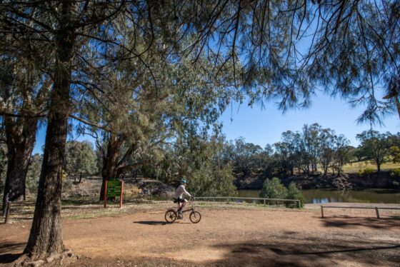 Macquarie River trail