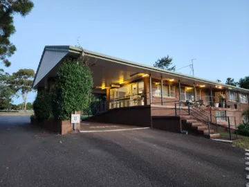Front office building of Toowoomba Caravan Park